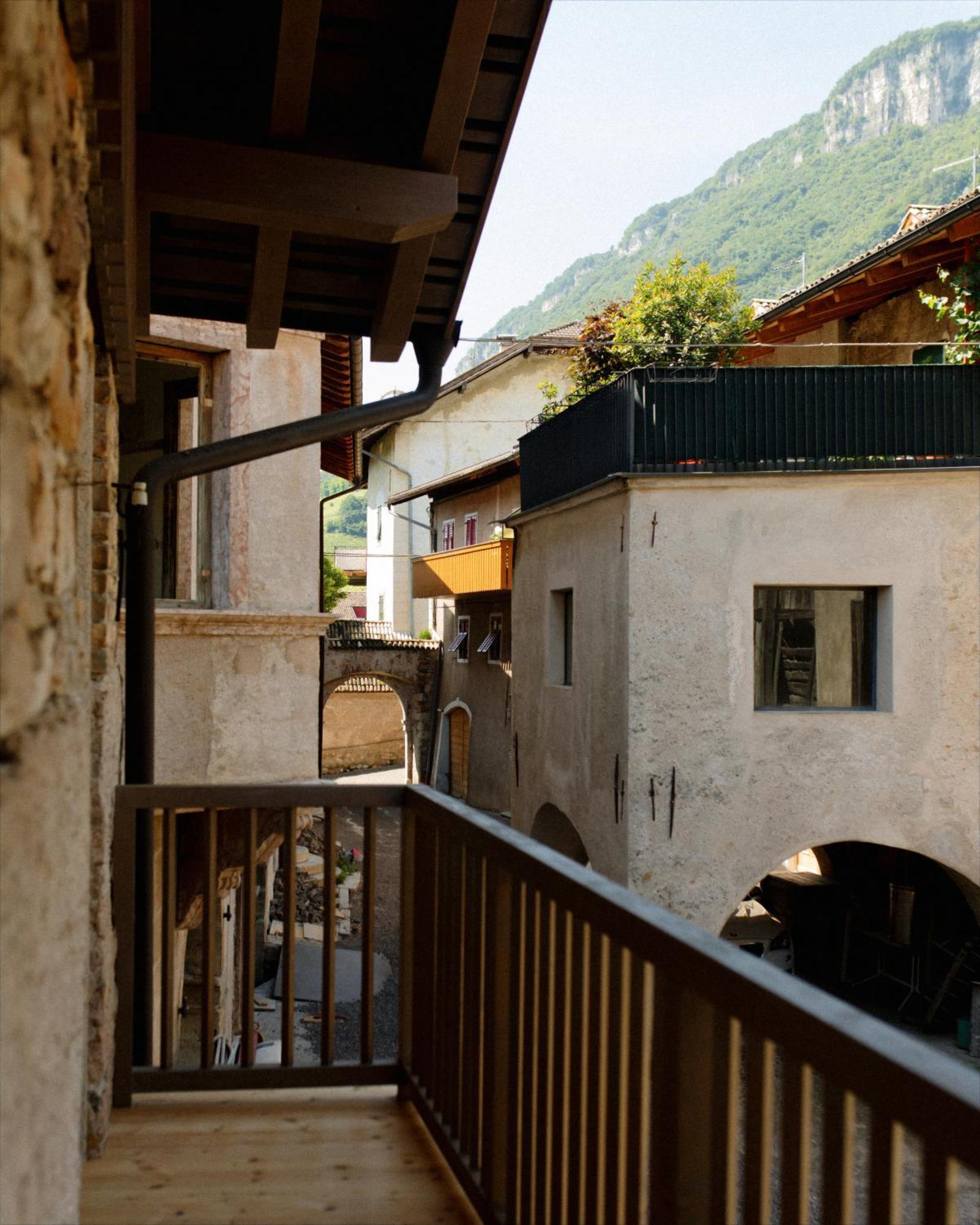 Langenmantel Historic Suites Termeno Εξωτερικό φωτογραφία