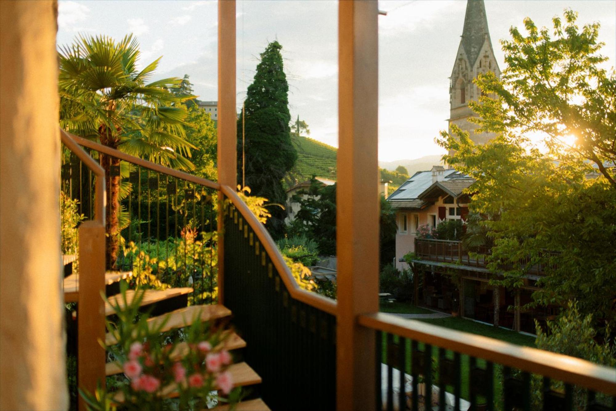 Langenmantel Historic Suites Termeno Εξωτερικό φωτογραφία