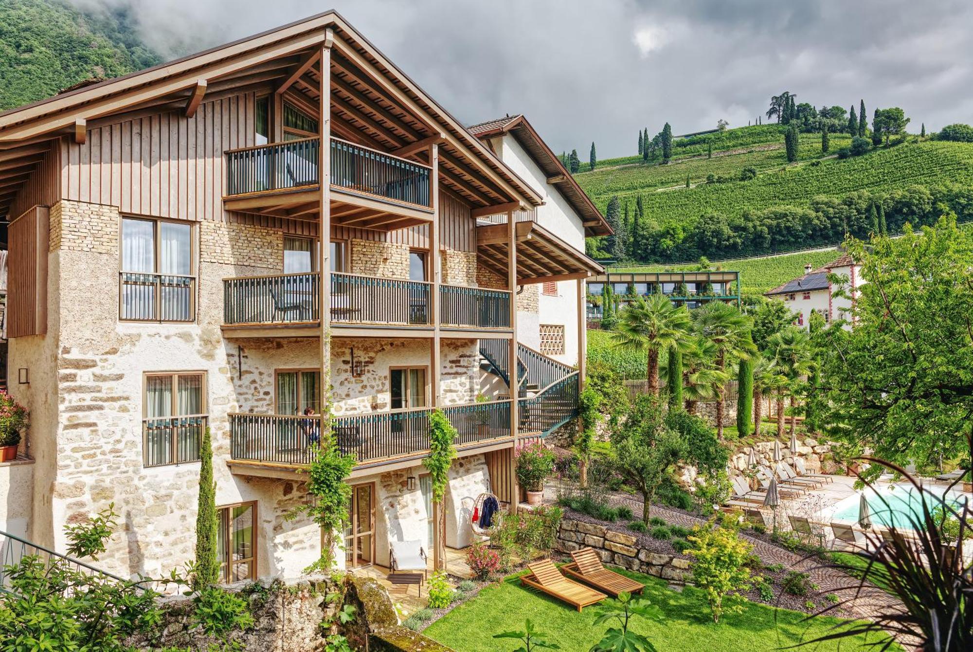 Langenmantel Historic Suites Termeno Εξωτερικό φωτογραφία